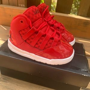 ✨SOLD✨Air Jordan 11 Retro (TD) Size: 6C